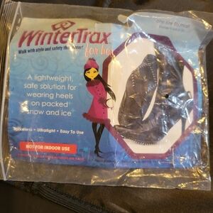 WinterTrax Ice and Snow Shoe Covers For Her, Brand New, Never Used